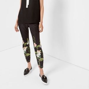 NWT Ted Baker Secret Trellis Skinny Trousers